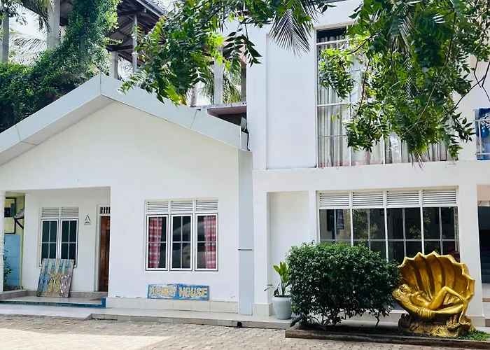 The Beach House , Nilaveli , Trincomalee
